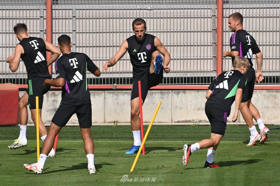 随着参赛选 随着参赛选